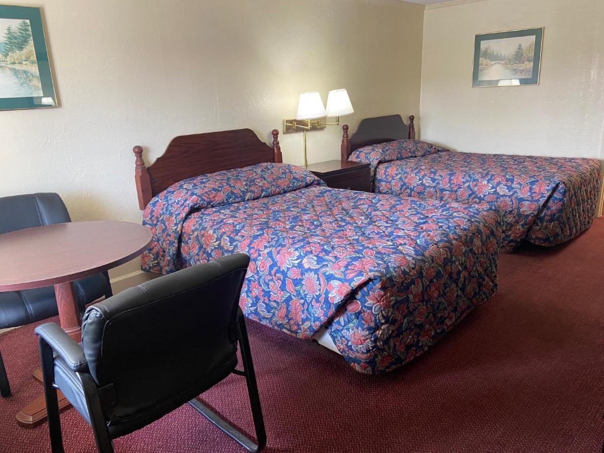 Corbin Inn Bagian luar foto