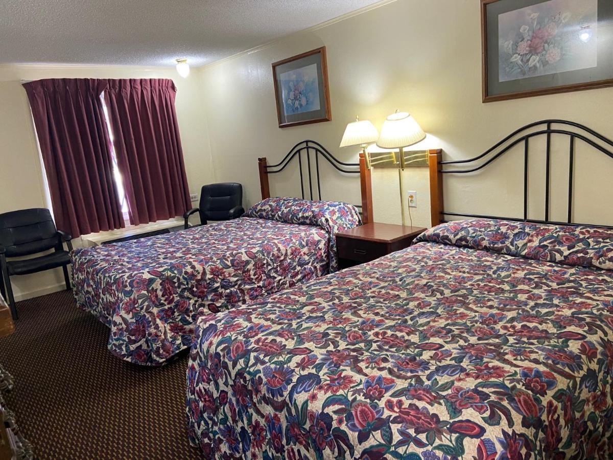 Corbin Inn Bagian luar foto