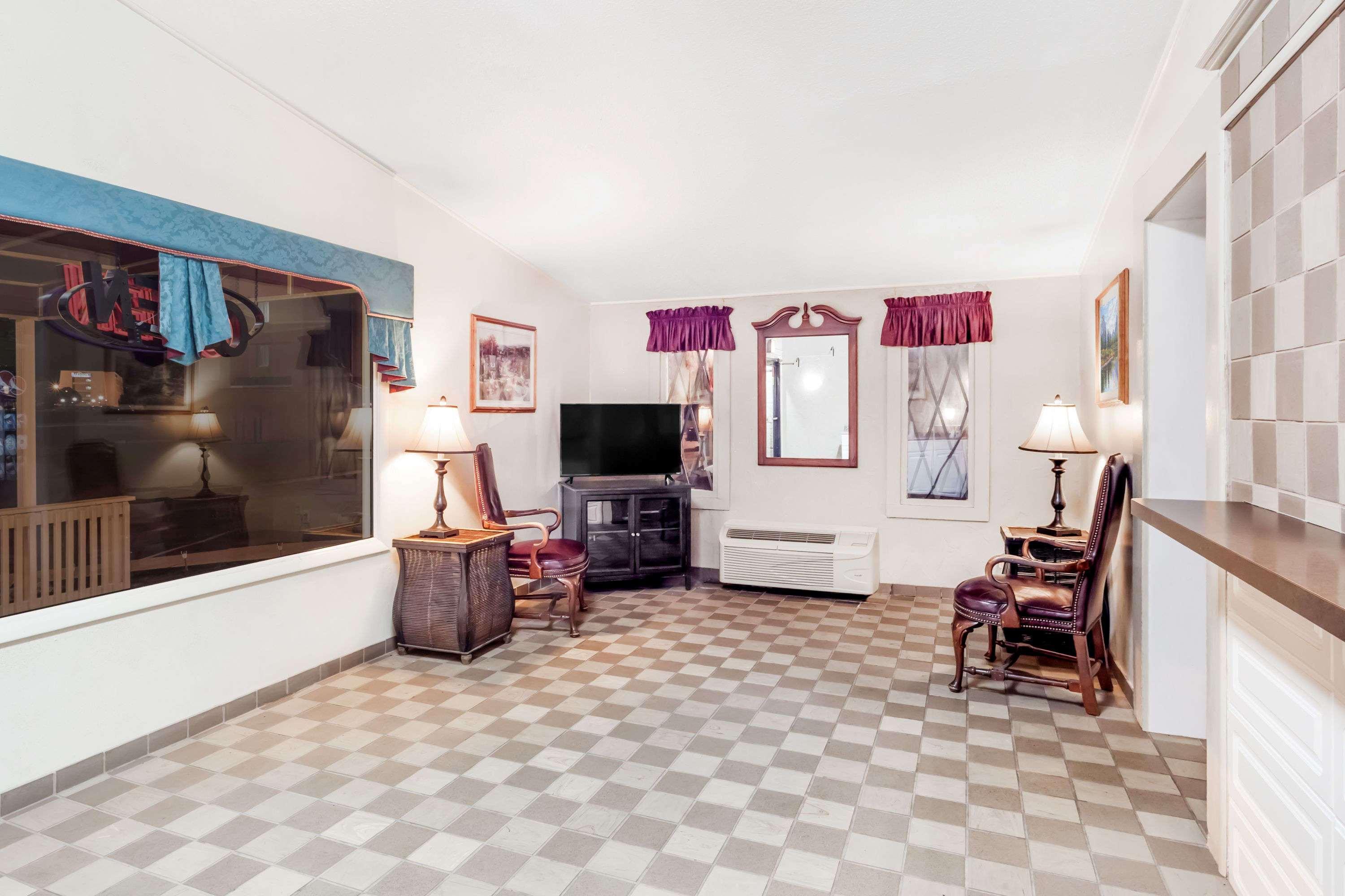 Corbin Inn Bagian luar foto