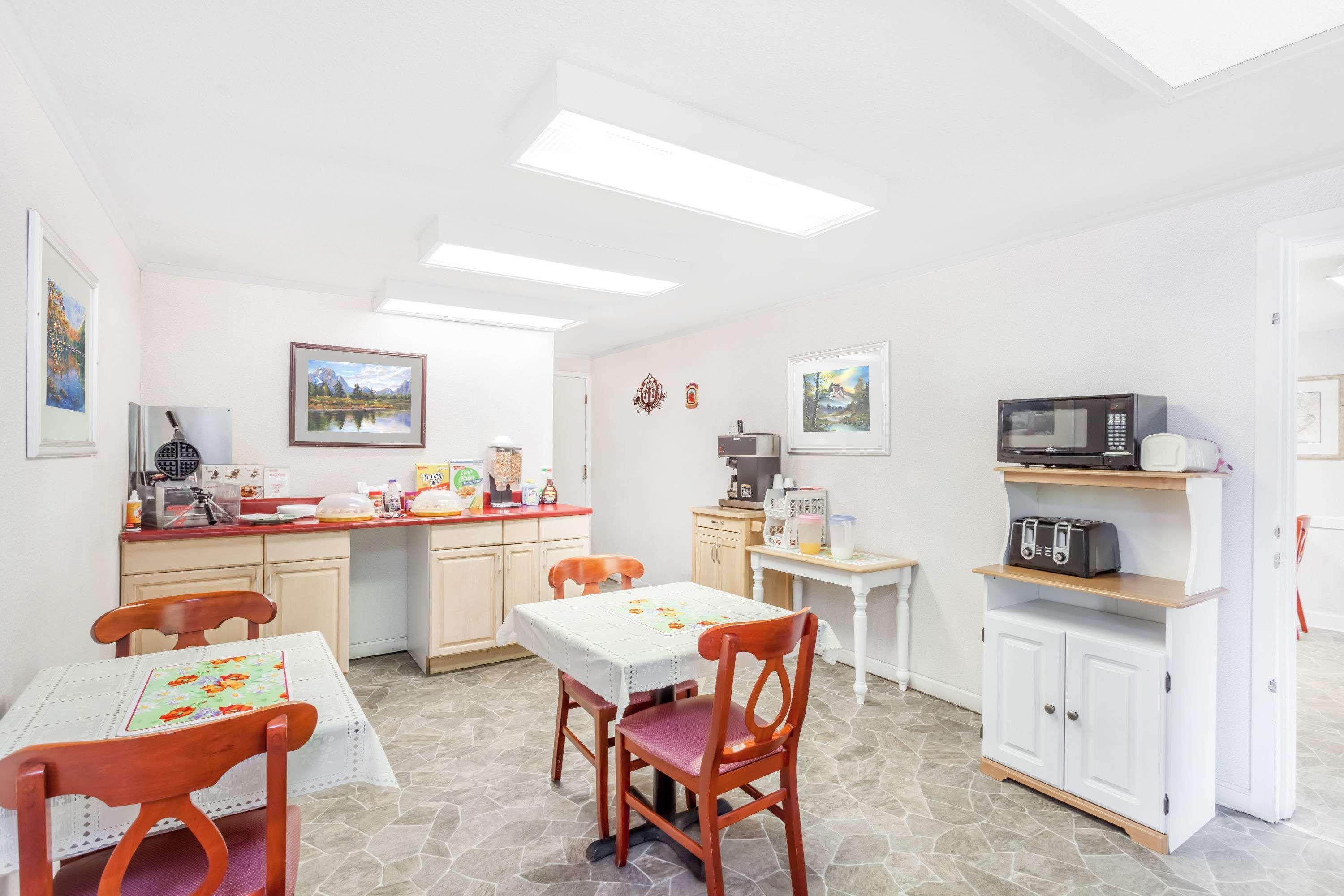 Corbin Inn Bagian luar foto