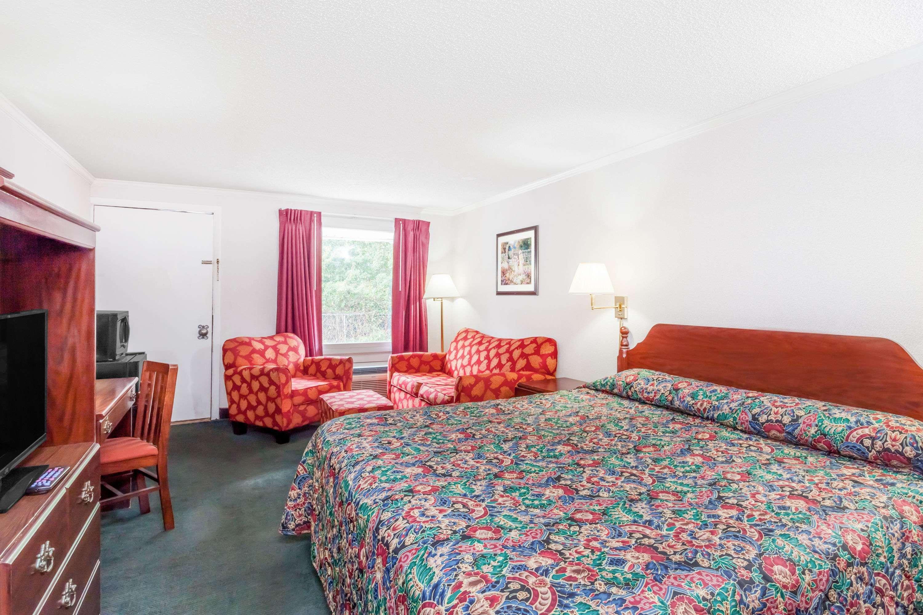 Corbin Inn Bagian luar foto